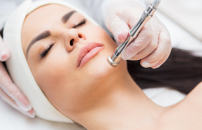 microdermabrasion-non Corneotherapeutic